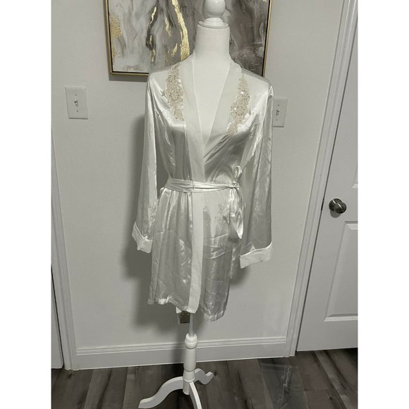 Linea Donatella Silky Night Robe - Picture 1 of 8